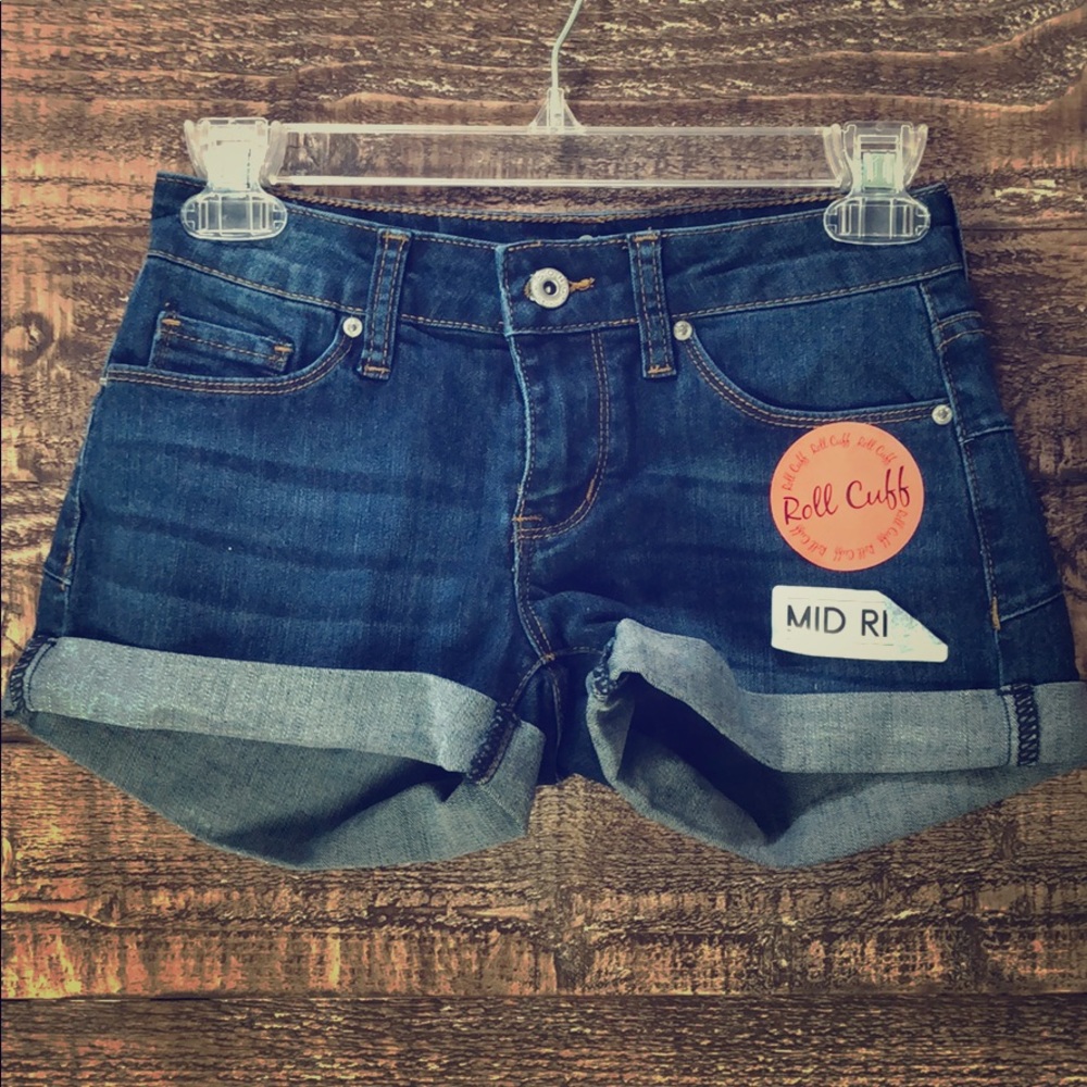 Stretchy shorts